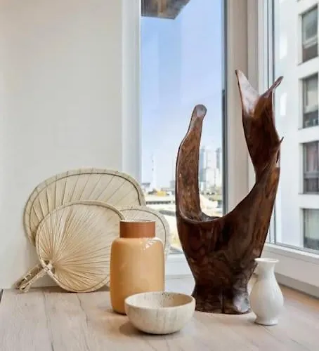 Raphaelle - Trendy Met 2 Slaapkamers Appartement *